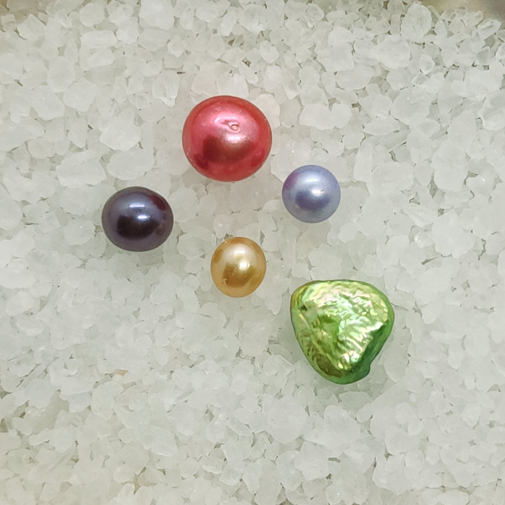 Pentuple Pearl Oyster Opening