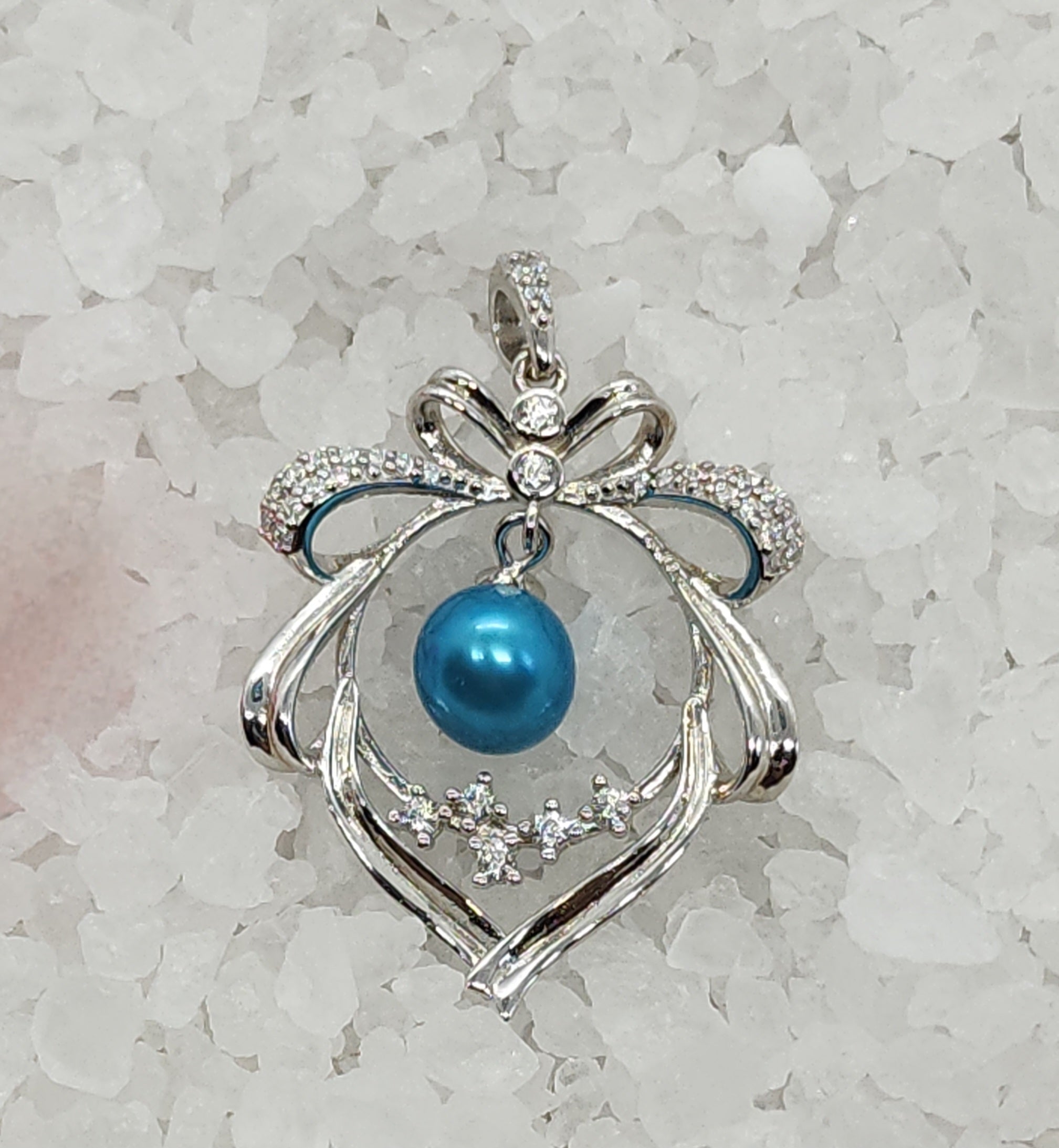PEARL Pendant Fizzer