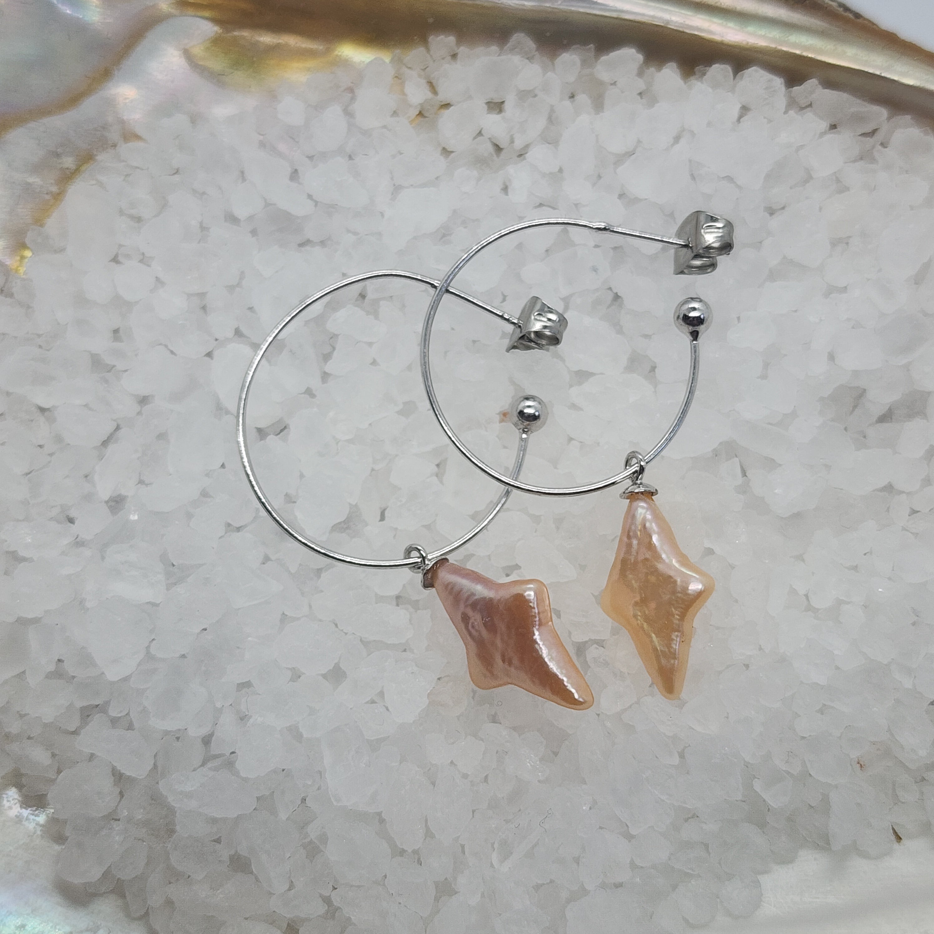 North Star Pearl Oyster Single