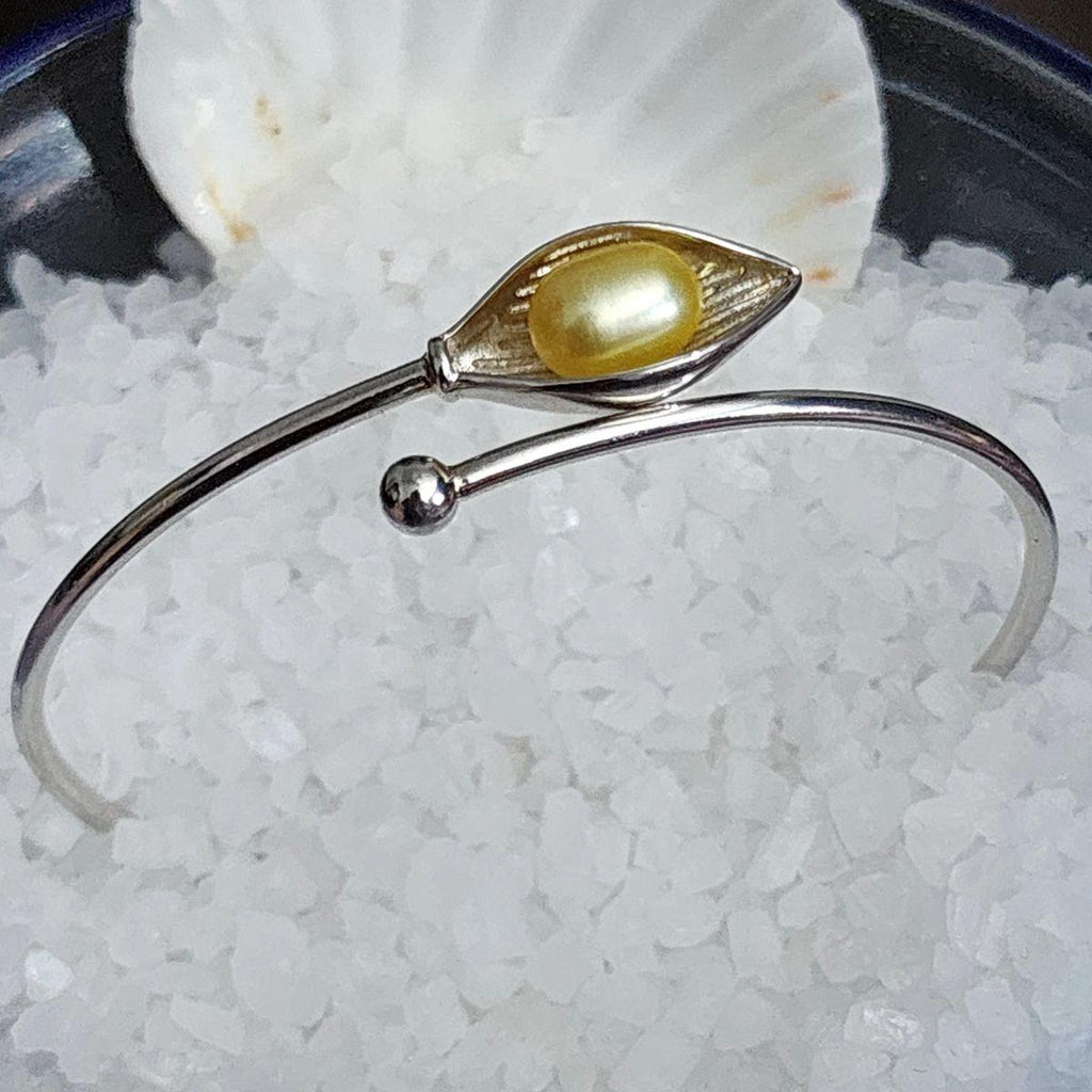 Calla Lily Bracelet Setting
