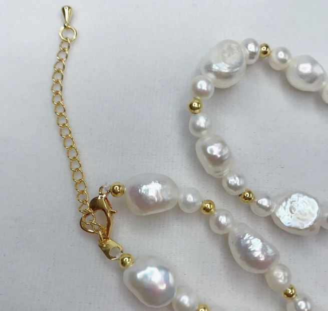 Pre-made Pearl Necklace Choker