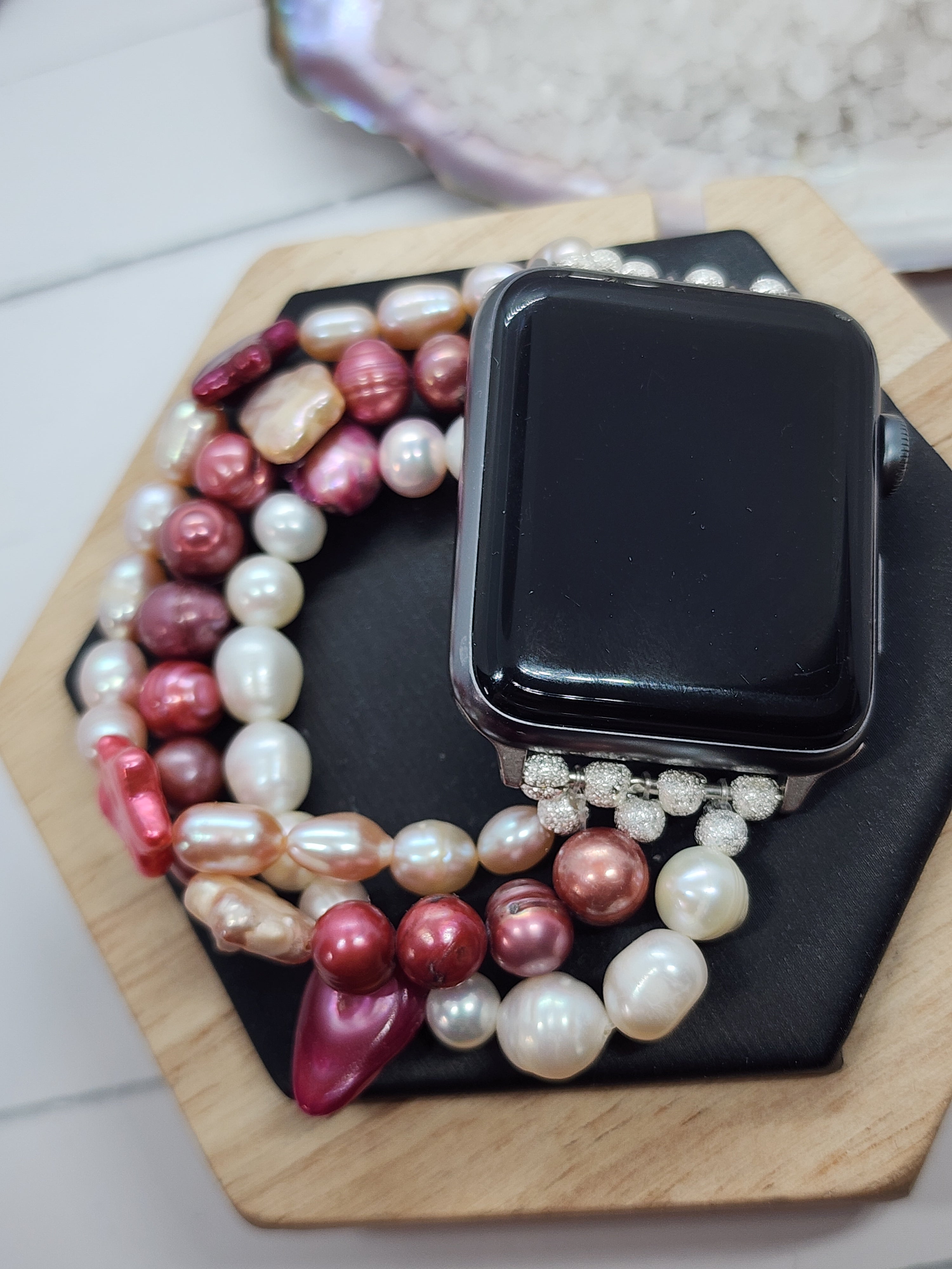 Royal Court: Court Jester Oyster Opening