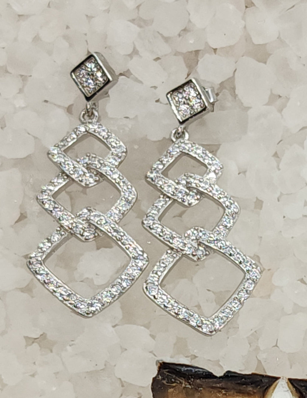 SURPRISE Earrings Fizzer