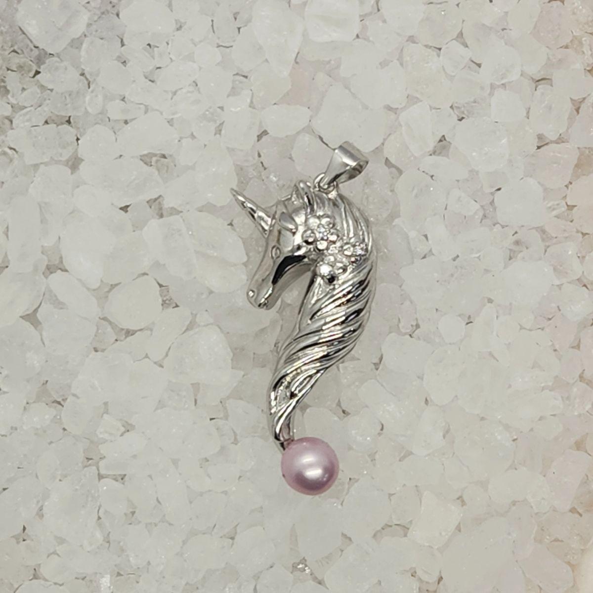 Unicorn With Cz Flower Petals Setting
